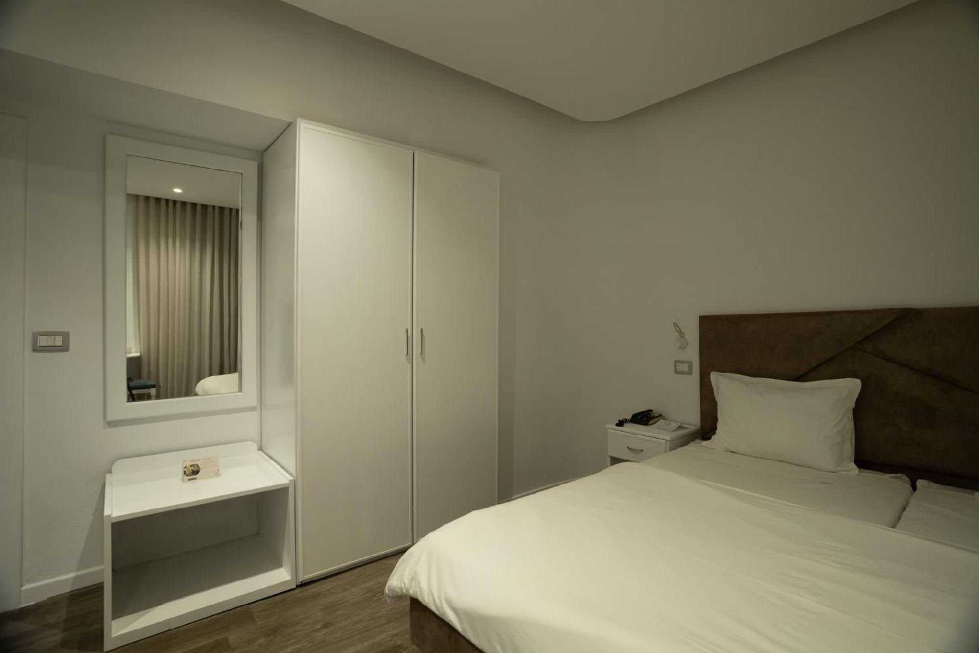 Hotel Donia Sfax Exterior photo